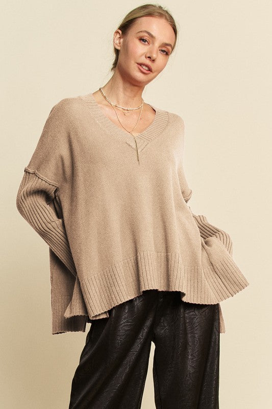 Davi & Dani Ribbed Side Slit V-Neck Sweater